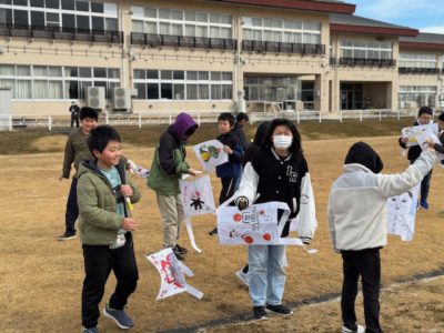 復活！凧づくり、凧揚げ